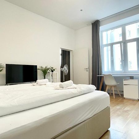 Cosy Residence At Famous Vienna Kutschkermarkt Экстерьер фото